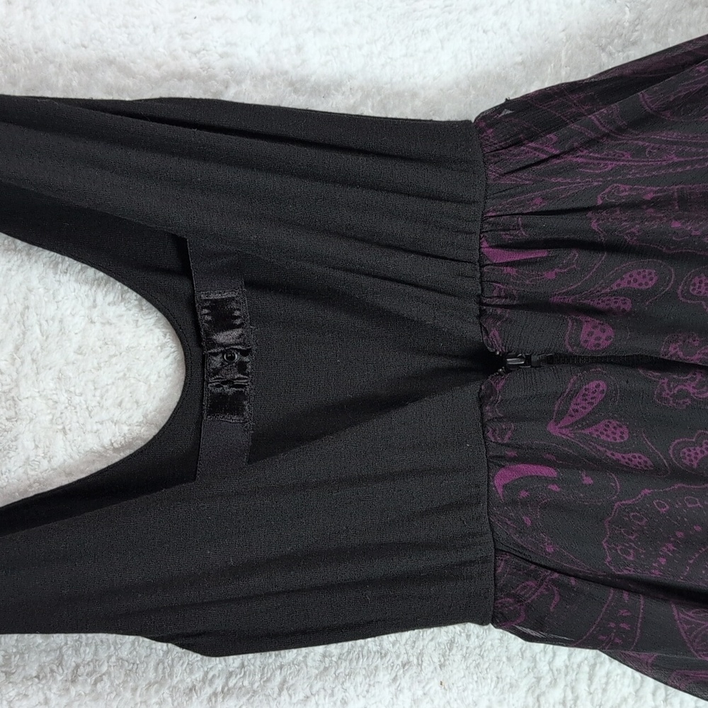 Alice + Olivia Black and Purple Backless Maxi Dress SILK 🩷 - Picture 6 of 8